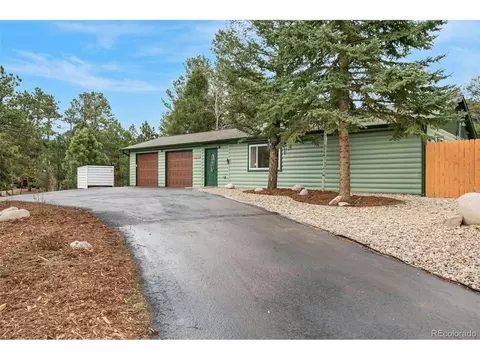 15632 Ray Dr, Larkspur, CO 80118
