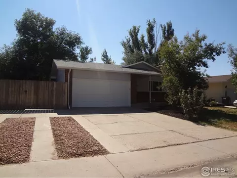 821 Oak St, Windsor, CO 80550 photo 2