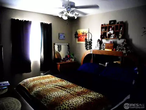 322 E 28th St Ln, Greeley, CO 80631 photo 5