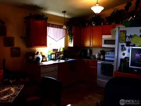 322 E 28th St Ln, Greeley, CO 80631 photo 2
