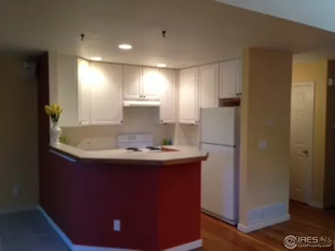 2009 N Fork Dr, Lafayette, CO 80026 photo 2