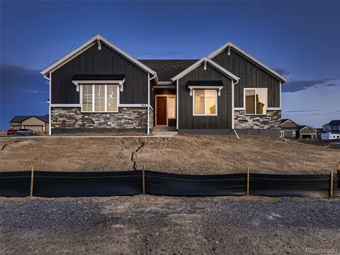 864 45th Ave, Brighton, CO 80603