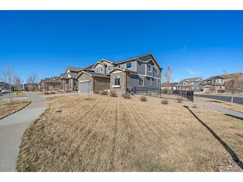 26927 E Irish Ave, Aurora, CO 80016 photo 2