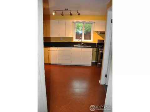 2527 Mapleton Ave, Boulder, CO 80304 photo 6