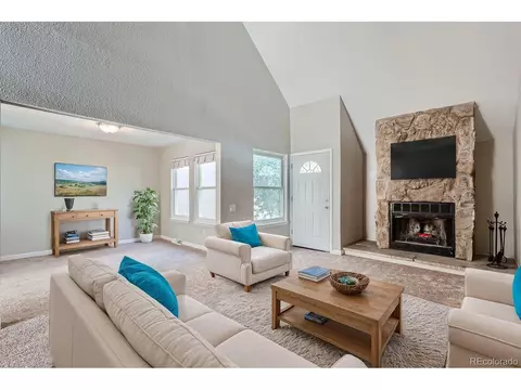2852 S Vaughn Way, Aurora, CO 80014