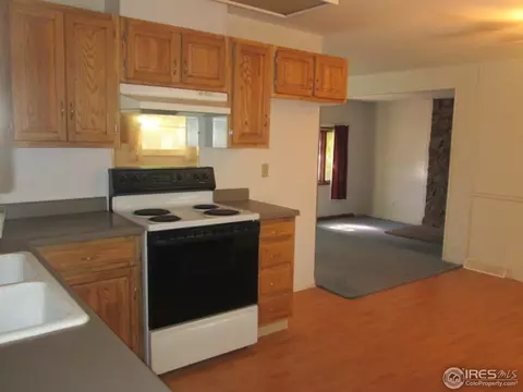 924 E 4th Ave, Longmont, CO 80504 photo 10