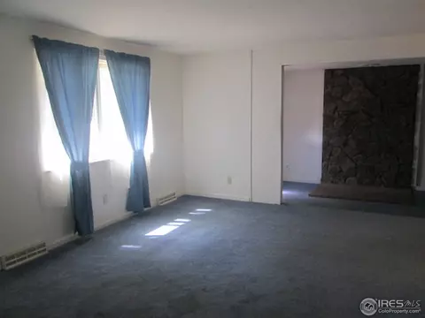 924 E 4th Ave, Longmont, CO 80504 photo 9