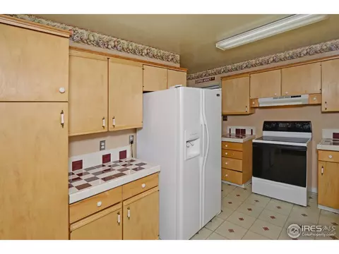 407 28th Ave, Greeley, CO 80634 photo 2