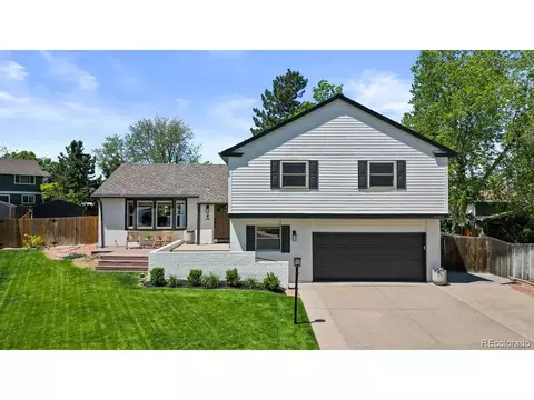 7633 S Gilpin Ct, Centennial, CO 80122