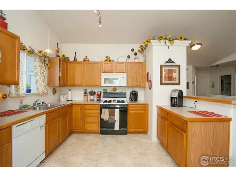 2607 Hawk Dr, Evans, CO 80620 photo 5