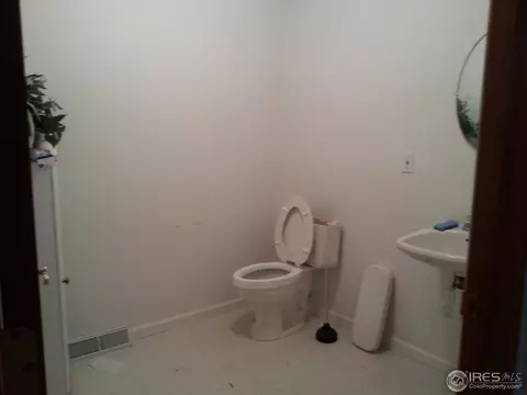 531 N 7th Ave, Sterling, CO 80751 photo 9