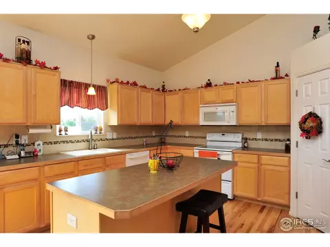 5352 Rustic Ave, Firestone, CO 80504 photo 2