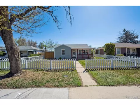 1716 Fulton St, Aurora, CO 80010