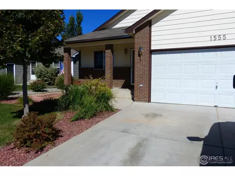 1555 32nd St, Evans, CO 80620 photo 2