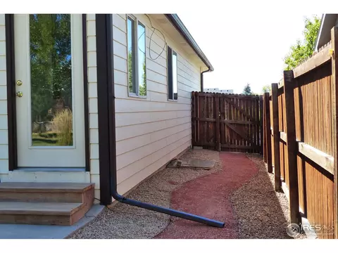 1555 32nd St, Evans, CO 80620 photo 6