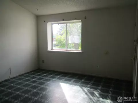 2103 Hackberry Cir, Longmont, CO 80501 photo 4