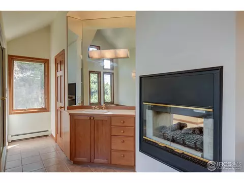 54 Wildwood Ln, Boulder, CO 80304 photo 23