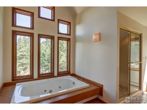 54 Wildwood Ln, Boulder, CO 80304 photo 6