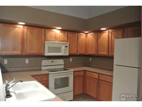 110 Lucca Dr, Evans, CO 80620 photo 5