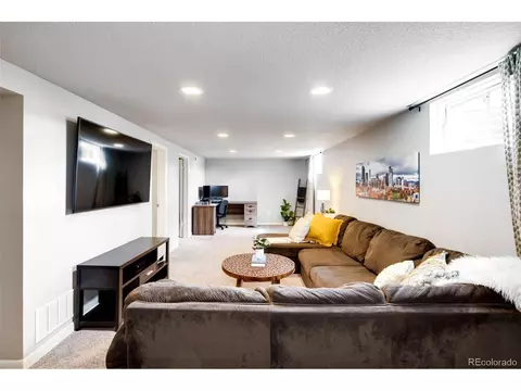 5303 Iris St, Arvada, CO 80002 photo 20