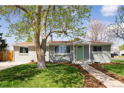 5303 Iris St, Arvada, CO 80002 photo 3