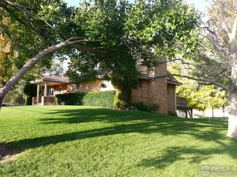 2154 Apple Valley Rd, Lyons, CO 80540 photo 2