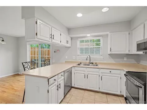 Kitchen - 8601 E Yale Ave #B, Denver, CO 80231 photo 2 of 2