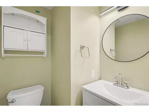 Bath - 8601 E Yale Ave #B, Denver, CO 80231 photo 4 of 4