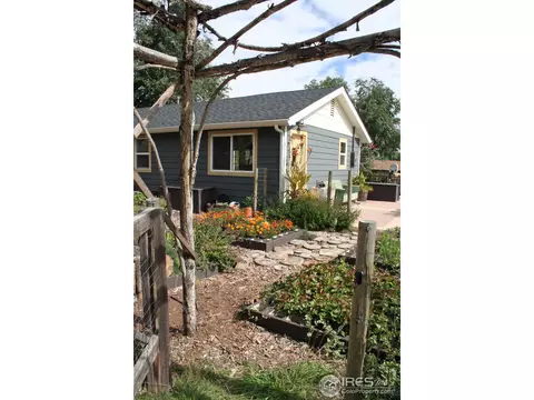 4516 Lawrence Ln, Laporte, CO 80535 photo 2