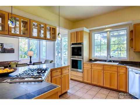 814 Hawthorn Ave, Boulder, CO 80304 photo 9