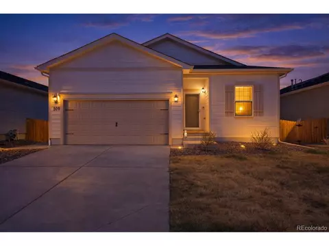 509 Depot Ave, Keenesburg, CO 80643