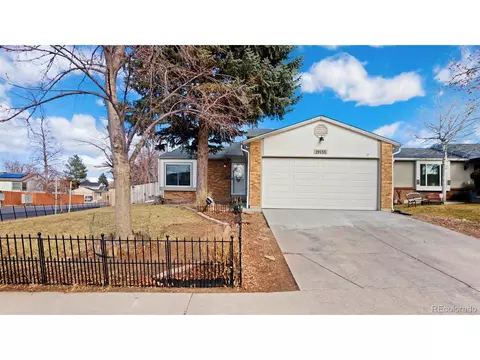 19155 E Oberlin Dr, Aurora, CO 80013 photo 2