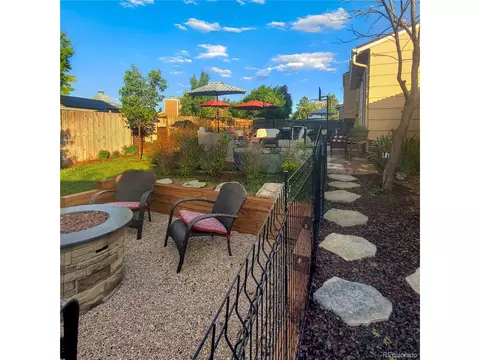 19155 E Oberlin Dr, Aurora, CO 80013 photo 1