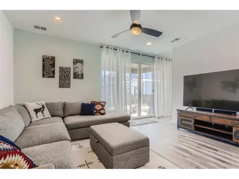 32 S Quantock St, Aurora, CO 80018 photo 6