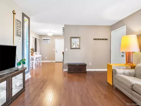 1990 Ceylon St, Aurora, CO 80011 photo 5
