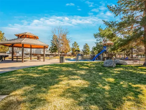 1990 Ceylon St, Aurora, CO 80011 photo 36