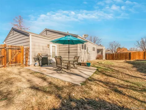 1990 Ceylon St, Aurora, CO 80011 photo 29