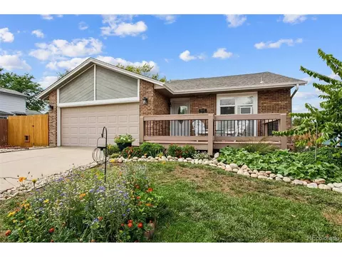 18729 E Oregon Dr, Aurora, CO 80017