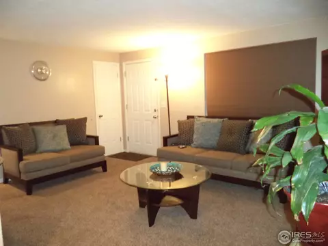 2012 31st St, Greeley, CO 80631 photo 2