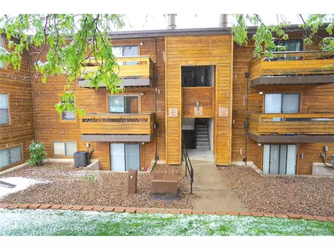 331 Wright St #201, Lakewood, CO 80228 photo 1