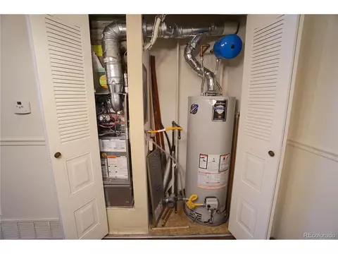 331 Wright St #201, Lakewood, CO 80228 photo 9