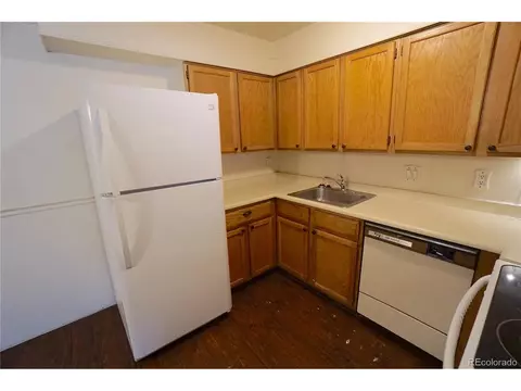 331 Wright St #201, Lakewood, CO 80228 photo 8
