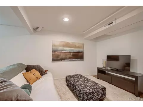 2070 Kendall St, Edgewater, CO 80214 photo 17
