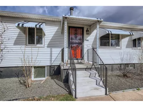 2070 Kendall St, Edgewater, CO 80214 photo 2