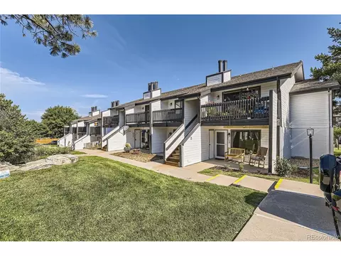 532 Oakwood Dr #D106, Castle Rock, CO 80104