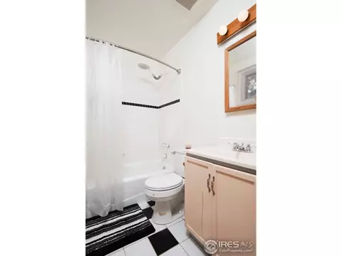 7828 Umatilla St, Denver, CO 80221 photo 13