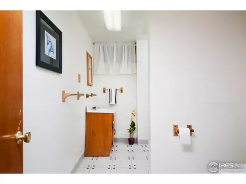 7828 Umatilla St, Denver, CO 80221 photo 21