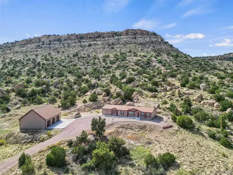 9 Bear Gulch Rd, Florence, CO 81226