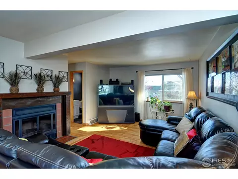 981 Columbine Dr, Windsor, CO 80550 photo 4