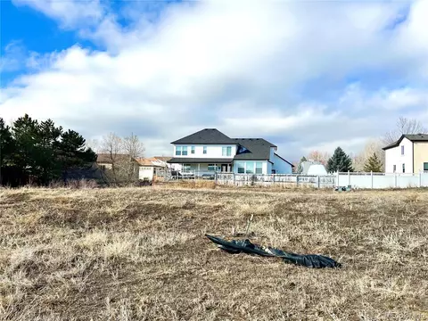 7807 S Field St, Littleton, CO 80128